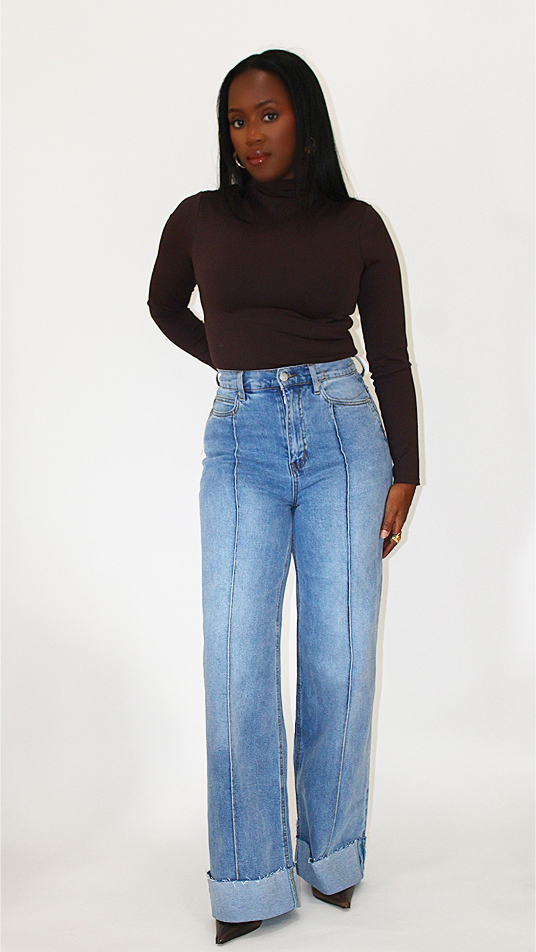 Wide Leg Front Seam Cuff Jean